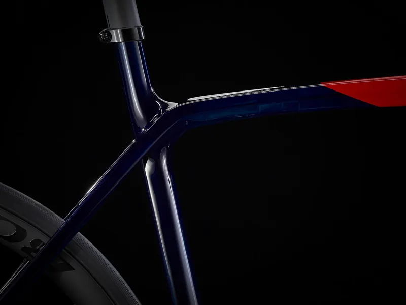 TREK Emonda SLR 6 AXS Road Bike in Navy Carbon Smoke and Red-4
